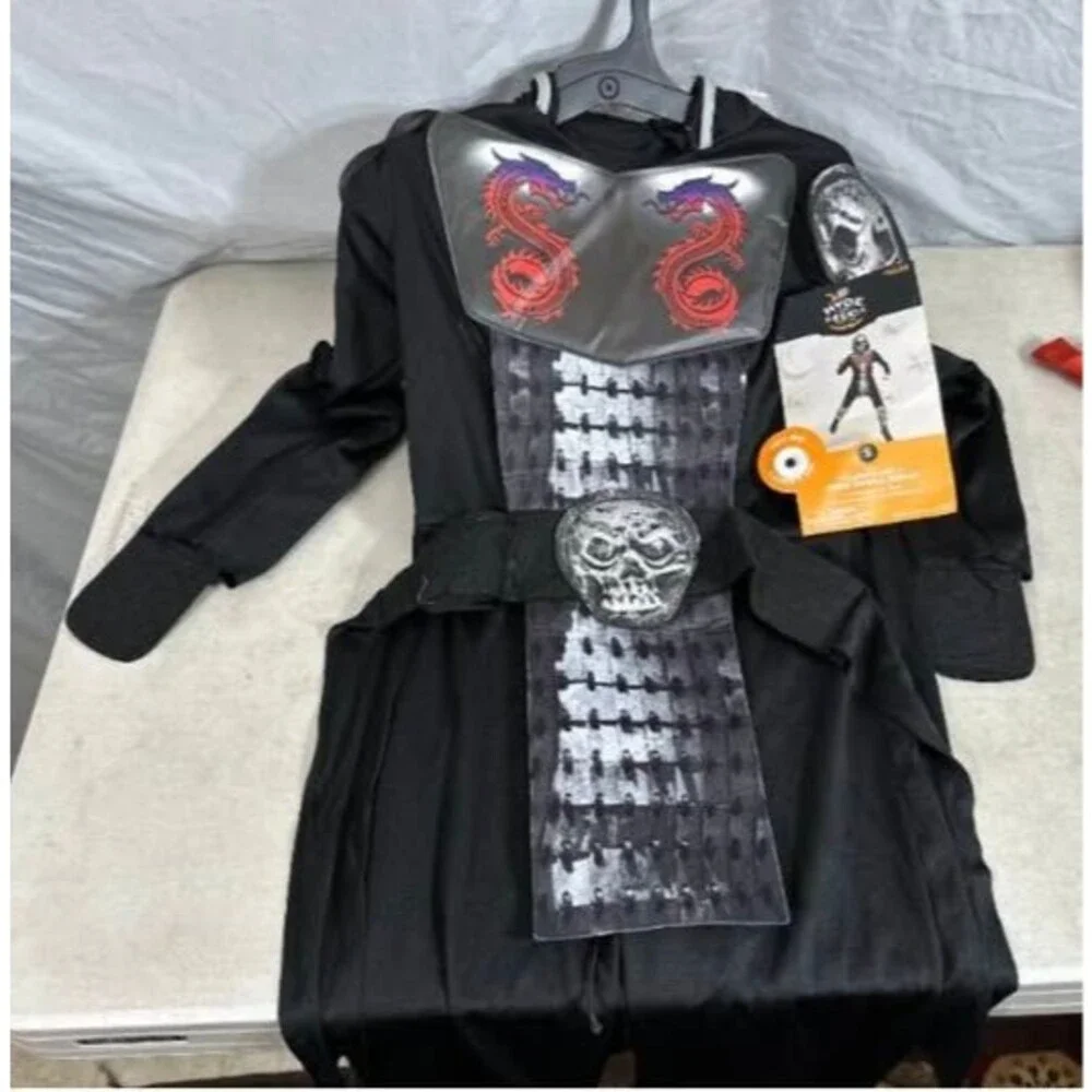 Hyde & EEK Ninja Costume
